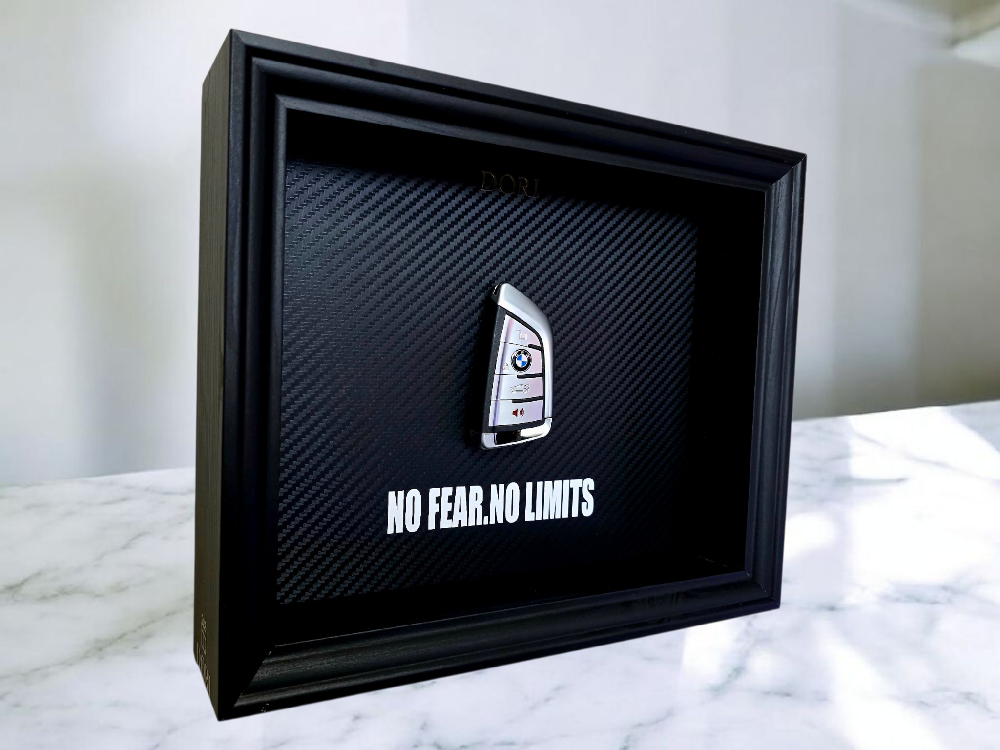 BMW rakto paveikslas NO FEAR. NO LIMITS – DORI motyvacinis paveikslas